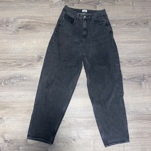 Black oversized jeans